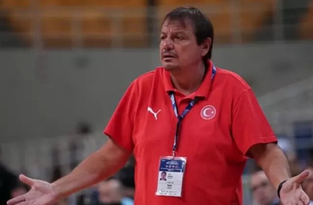 Tek bir noktaya dikkat çekti! Ergin Ataman’dan görülmemiş çağrı