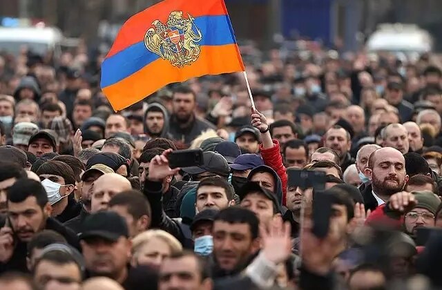 Ermenistan inadı bıraktı! Türkiye’yi yakından ilgilendiren sembol tarihe karışıyor