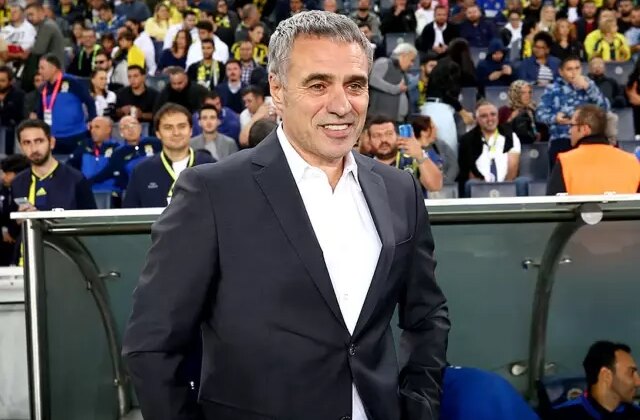 Ersun Yanal’dan Sadettin Saran’a mesaj: Göreve hazırım