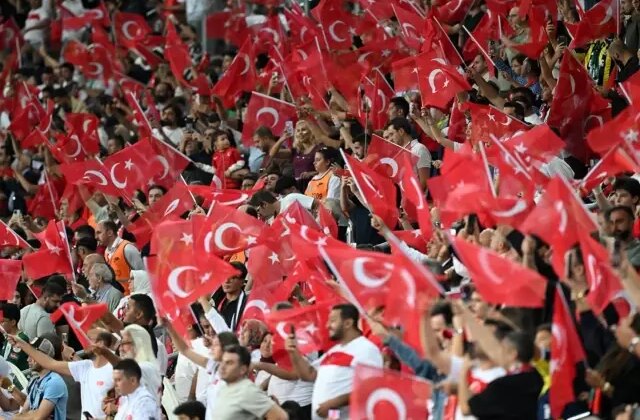 Futbolseverlere müjde! Ümit Milli Futbol Takımı’nın Hırvatistan maçı ücretsiz