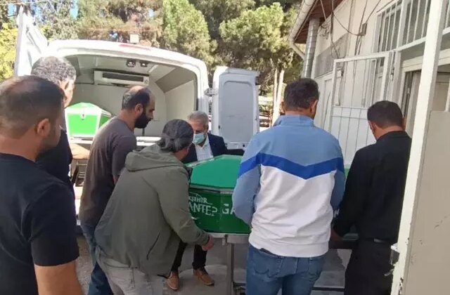 Bir aile yok oldu! İki kardeş aynı gün hayatını kaybetti