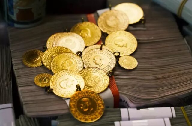 Gram altın 5000 TL’yi aşarak rekor kırdı