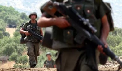 Hatay’da köylü çocuklara su veren askerlere soruşturma