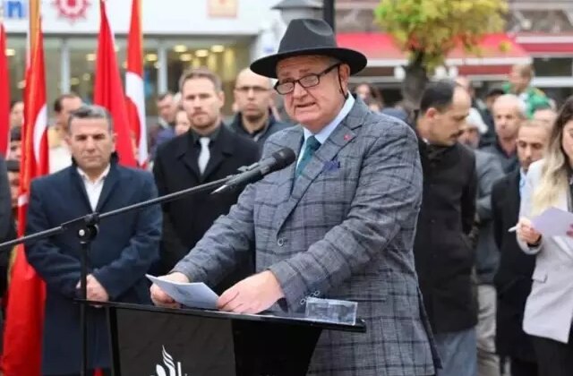 CHP’li belediye başkanı Tuncer Başoğlu partisinden istifa etti