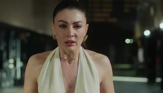 Hayranından şaşırtan not! Burcu Özberk’e yapılan yorum tepki çekti