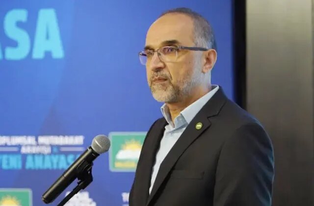 HÜDA PAR Genel Başkan Yardımcısı Sağlam: Milletin iradesinden beslenen bir anayasa en tabii olandır