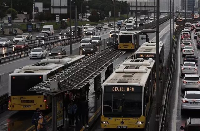 İstanbul’da toplu taşımaya dev zam! İşte yeni fiyat tarifesi