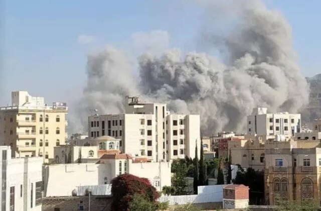 İsrail, Yemen’in başkenti Sana’yı vurdu: Bölgeden dumanlar yükseliyor