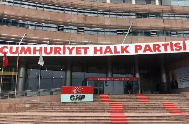 İstanbul Kongresi iptal oldu, CHP acil koduyla toplanıyor