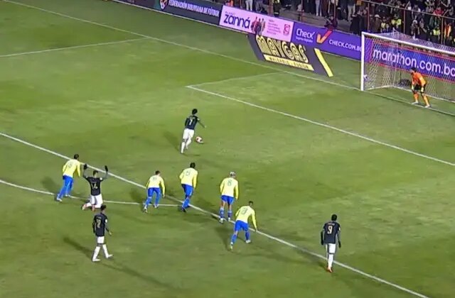 İşte futbol bu! 12 milyon nüfuslu ülke Brezilya’yı devirdi