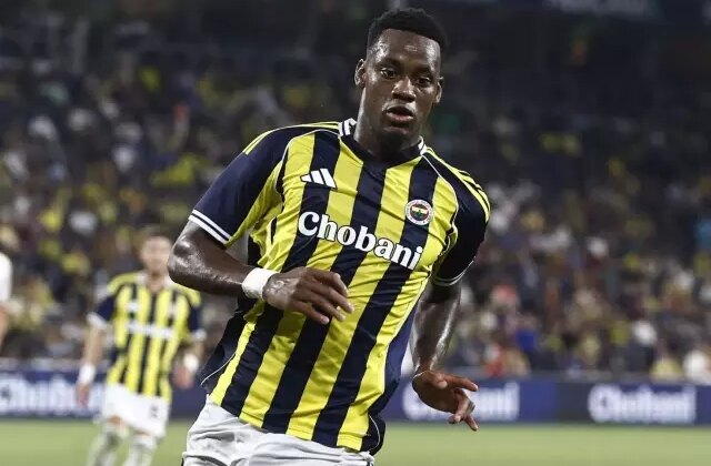 Jhon Duran Fenerbahçe taraftarını çıldırttı