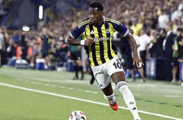 Jhon Duran sakatlıktan dönemedi! İşte sahalardan uzak kalacağı süre