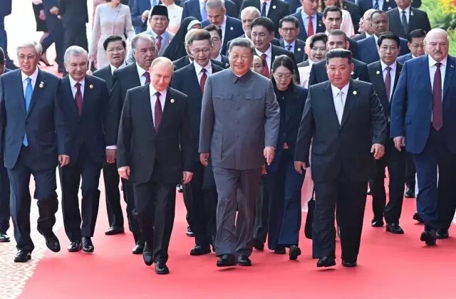 Jinping ile sohbet eden Putin: Biyoteknolojiyle ölümsüzlüğe bile ulaşılabilir