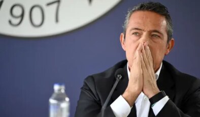 Kadıköy’de Ali Koç’a büyük tepki