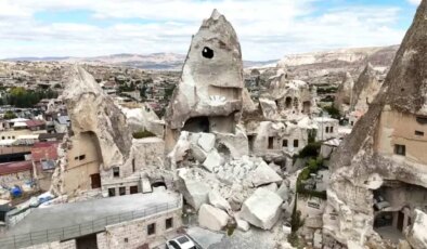 Kapadokya’da milyonlarca yıllık peribacası yıkıldı