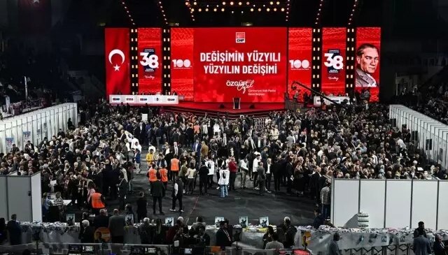 Kayyum kararı sonrası CHP’den olağanüstü kurultaya gidiyor