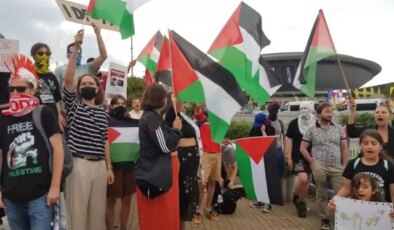 Maç öncesi protesto! Polonyalılar, İsrail marşını yuhaladı