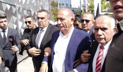 Mahkeme, CHP İstanbul İl Kongresi’nin iptali davasını reddetti