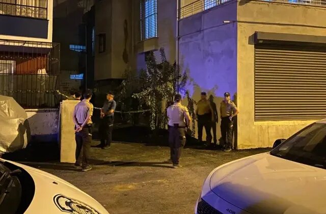 Bunalıma giren anne, 5 yaşındaki oğlunu bıçaklayarak öldürdü