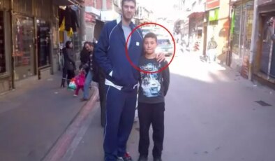 Nereden nereye! Ayakkabısı yırtık bu çocuğu şimdi bütün Türkiye tanıyor