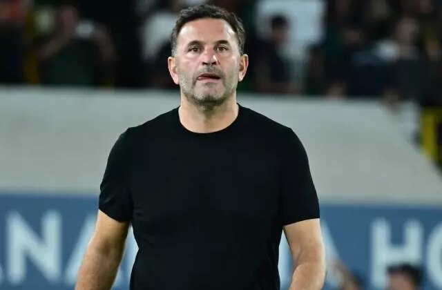 Okan Buruk maç biter bitmez açıkladı: Soyunma odasında bayıldı