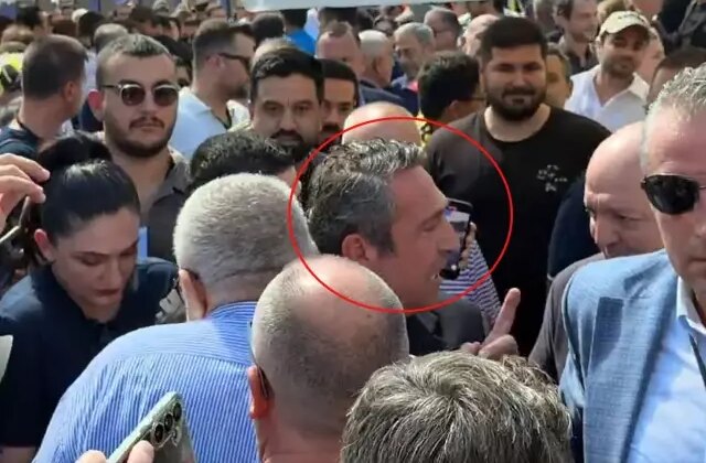 Oy kullanmaya giden Ali Koç’un zor anları: Aman, aman..