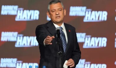 Özel’den kurultayda tarihi çağrı: Ben dahil herkes için güvensizlik oyu verin