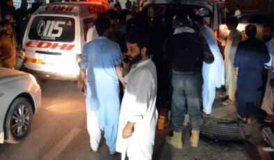 Pakistan’da anma törenine bombalı saldırı: 6 ölü, 29 yaralı
