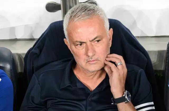 Resmen açıklandı! Jose Mourinho, Benfica’da