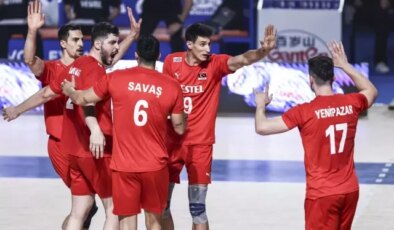 Sabah akşam galibiyet! Filenin Efeleri, Japonya’yı sahadan sildi