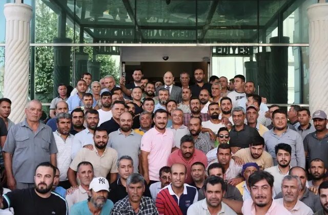 Şanlıurfa’da Geçici İşçilerin Hayali Gerçek Oldu: Daimi Kadro Müjdesi