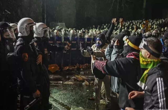 Saraçhane protestolarında tutuklanan 13 kişiye tahliye