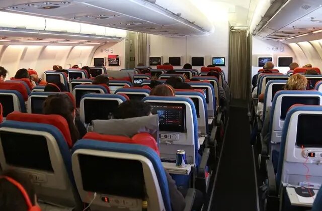 Sarhoş pilot uçağı birbirine kattı, kalkış iptal edildi