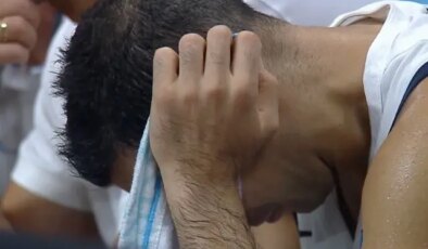 Tarihi maça damga vuran an! Kostas Sloukas gözyaşlarını tutamadı