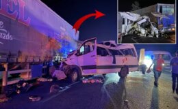 Tarım işçilerini taşıyan minibüs tıra çarptı: 3 ölü, 16 yaralı