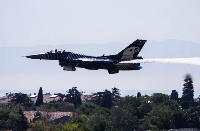 Teknofest’te SOLOTÜRK’ten nefes kesen gösteri