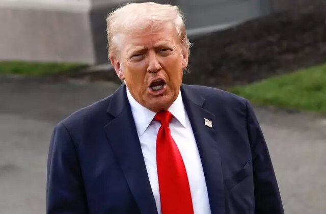 Trump, beyzbol maçında yuhalandı