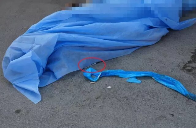 Yanında şırıngayla, sokak ortasında ölü bulundu