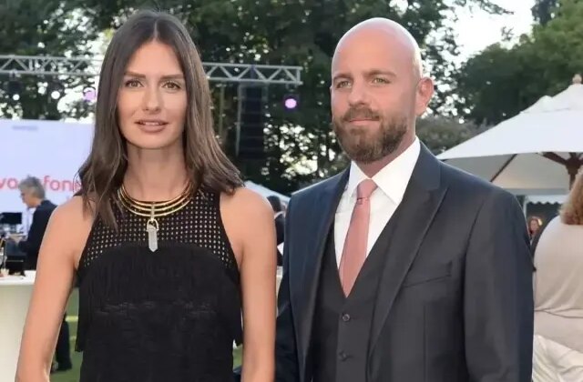 Yasemin Özilhan ve İzzet Özilhan boşandı