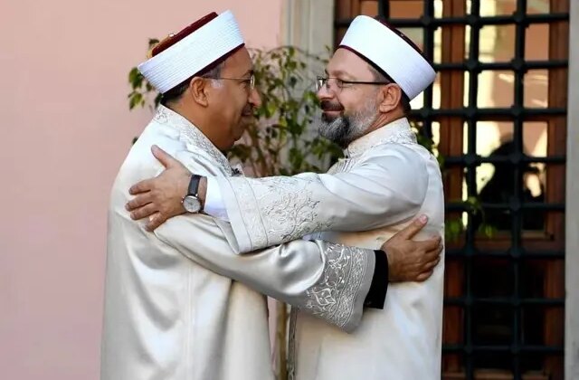 Yeni Diyanet İşleri Başkanı’nın ilk icraatları! Yerliye döndü