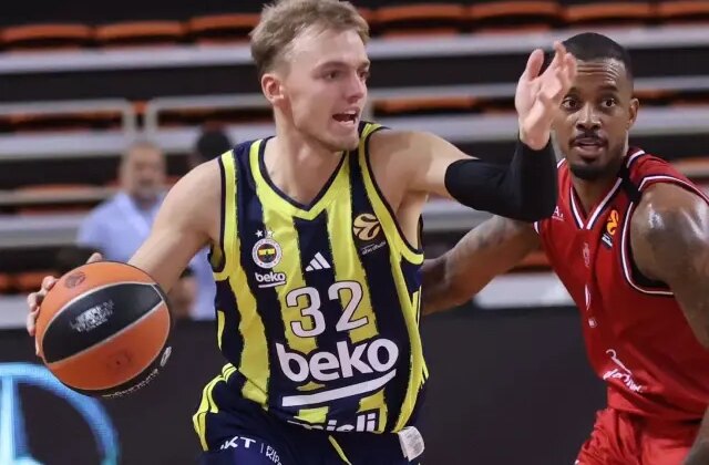 Zagars’tan Fenerbahçe Beko’ya kötü haber
