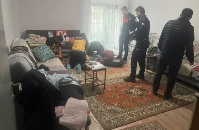 112’yi arayıp yardım isteyen emekli astsubay evinde ölü bulundu