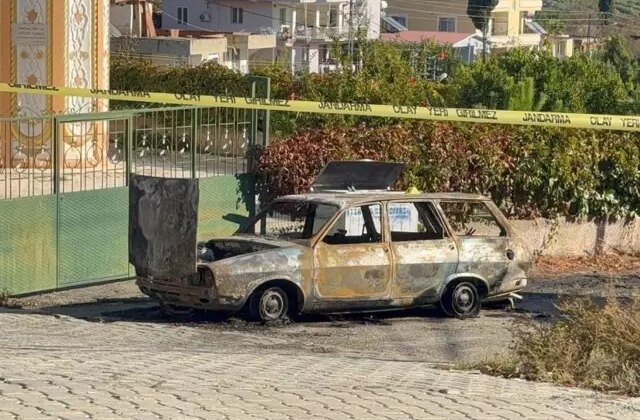 13 yaşındaki çocuğu öldüren saldırgan, arabasını yakıp intihar etti