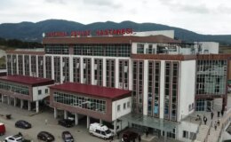 16 yaşındaki çocuk, ağrı şikayetiyle gittiği hastanede doğum yaptı