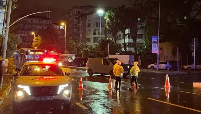 29 Ekim Cumhuriyet Bayramı provaları nedeniyle İstanbul’da bazı yollar trafiğe kapatıldı