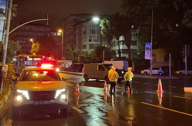 29 Ekim Cumhuriyet Bayramı provaları nedeniyle İstanbul’da bazı yollar trafiğe kapatıldı