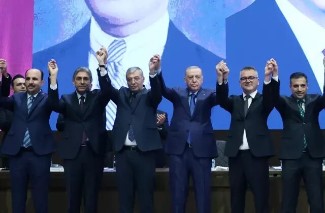 7 belediye başkanı daha AK Parti’ye katılacak iddiası