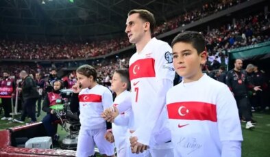 A Milli Futbol Takımı, maça Filistinli çocuklarla çıktı