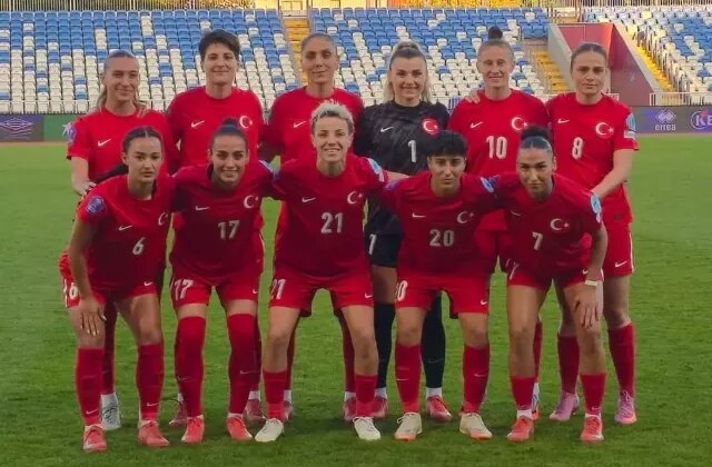 A Milli Kadın Futbol Takımı, Kosova’yı farklı yendi
