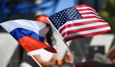 ABD, Rusya’nın iki büyük petrol şirketi Rosneft ve Lukoil’i yaptırım listesine aldı